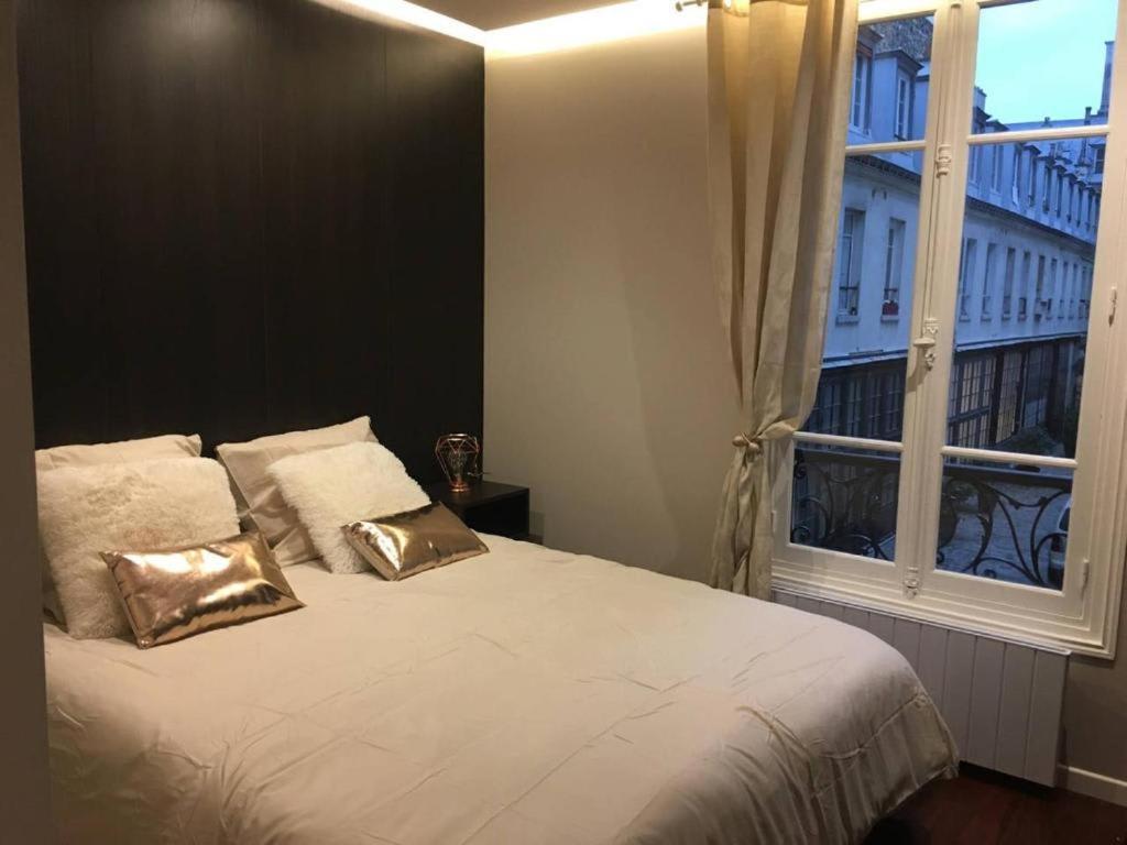 Ferienwohnung Modernized Studio - Meters From The Invalides Gardens Paris Exterior foto